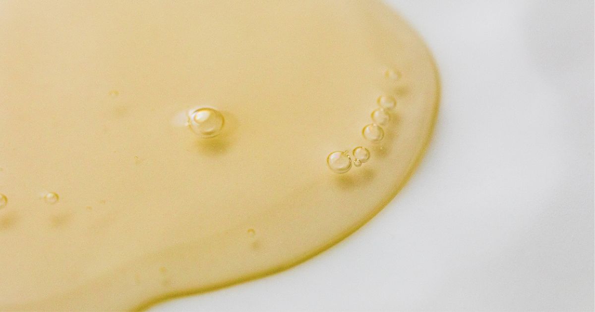 Oil Cleansing: Wie wirksam sind Reinigungsöle wirklich?